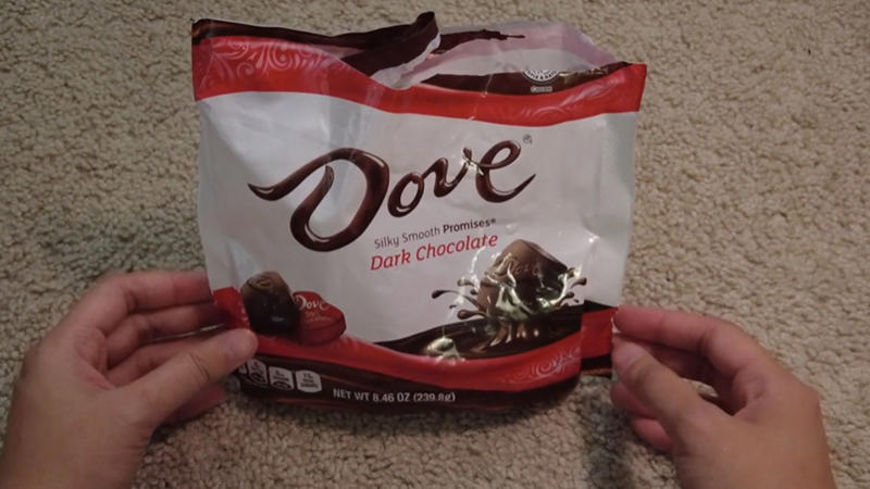 5. Dove Dark Chocolate 1. Lily's Intensely Dark 92% Cacao, 2. Beyond Good Pure Dark 92% Cocoa, 3. Cadbury Dairy Milk (US Version), 4. Charleston Chew, 5. Hershey's Milk Chocolate Bar, 6. Theo Pure Dark 85% Dark Chocolate, 7. 3 Musketeers, 8. Almond Joy, 9. Bettergoods Cookie Butter Filled Milk Chocolate, 10. Butterfinger, 1. Snickers, 2. Kit Kat, 3. Tony's Chocolonely Dark Chocolate, 4. Reese's Peanut Butter Bar, 5. Dove Dark Chocolate, 6. Ghirardelli Intense Dark 86% Cacao, 7. Milky Way/Mars Bar, 9. Toblerone, 10. Cadbury Royal Dark
