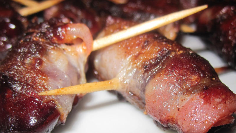 1. Parmesan Crisps, 2. Bacon-Wrapped Dates, 3. Prosciutto-Wrapped Melon, 4. Mini Beef Wellingtons, 5. Buffalo Cauliflower Bites, 6. Soft Pretzel Bites with Hot Mustard, 7. Spicy Deviled Eggs, 8. Antipasto Skewers, 9. Roasted Sweet Potato Rounds with Goat Cheese &amp; Pecans, 10. Turkey Pinwheels, 11. Crostini with Ricotta &amp; Honey, 12. Hummus-Stuffed Cherry Tomatoes, 13. Fried Ravioli, 14. Mini Tostadas, 15. Tuna Tartare on Wonton Crisps, 16. Mini Lobster Rolls, 17. Brie and Cranberry Phyllo Cups, 18. Mini Crab Cakes with Aioli, 19. Marinated Mozzarella Balls, 20. Mini Grilled Cheese with Tomato Soup Shooters