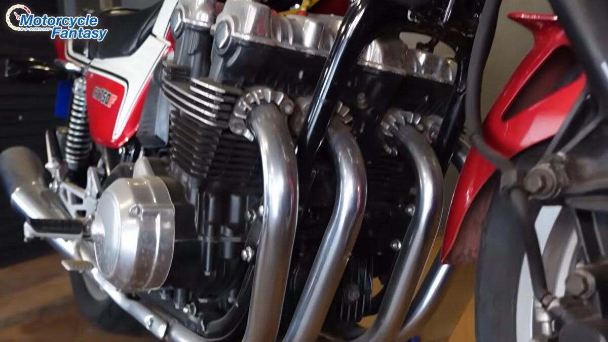 ホンダCB750F車種プロフィール, バイクの特徴をざっくりチェック！, ハンドルまわり・灯火類, その他の装備＆特徴