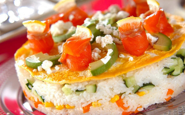 子どもにも人気！ 華やかちらし寿司, スコップちらし寿司, ケーキちらし寿司, 彩り3色ちらし寿司