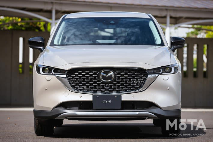 新型CX-5と現行型、何が違う？, 理由1：唯一無二！ 力強い走りと優れた経済性の両立, 燃料費で比べても、その実力は新型に引けを取らない, 理由2：熟成された完成度と、割安な価格設定, 理由3：モデル末期だからこそ、大幅値引きに期待できる, まとめ：買い時は今！ 現行型ディーゼルはどんな人におすすめ？