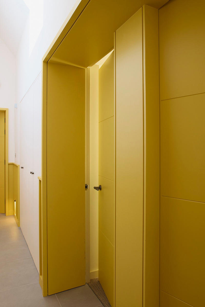 A serendipitous connection, A cloak of cedar, Letting in light, A family kitchen, Relaxed living, A layout of two halves, Time to reflect, Celia’s tips for managing a renovation