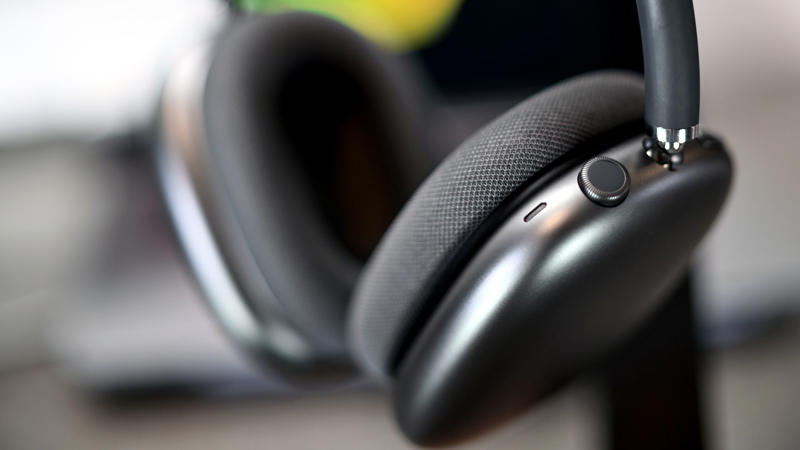 5. 2024 Apple AirPods Max 1. Sony WH-1000XM6, 2. Anker Soundcore Space Q45 Wireless, 3. JBL Tour One M2, 4. Bose QC45, 5. Sony WH-1000XM4, 6. Sennheiser HD 800 S, 7. Anker Soundcore Life Q30 Wireless, 8. Insignia NS-HAWHP2, 9. Monolith by Monoprice M565C, 10. Soundcore Space One, 1. Beats Solo 3 Wireless, 2. Blue Lola, 3. Sony Extra Bass XB950BT, 4. Razer Kraken USB, 5. 2024 Apple AirPods Max, 6. Beats Studio Wireless, 7. Sennheiser Urbanite XL, 8. JBL Everest Elite 300, 9. Sonos Ace, 10. Dyson OnTrac