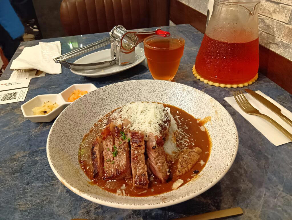 あさくまのあの ”裏人気メニュー” の専門店が誕生！, 気になるメニューを一部ご紹介！, 編集部も行ってみました, オープン記念特典も！, 「カレーのあさくま」店舗概要