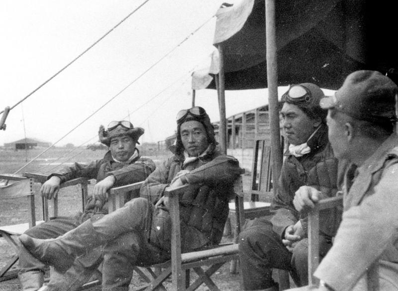 「恥」と書かれたバッジを胸につける、中国にとって屈辱的な日, 特攻部隊・第二〇五海軍航空隊飛行長として台湾で終戦を迎える, そのへんでカエルでも捕まえてきて食わせてやれ, 鈴木さんと張中将の関係, 思いもよらない勤め先, 鈴木さんの作戦とは, 以前にも増して精力的に仕事を続ける, 鈴木さんが日本に紹介して大ヒットさせたもの, 亡くなる直前に妻に問われたこと, 零戦をもう一度操縦したい