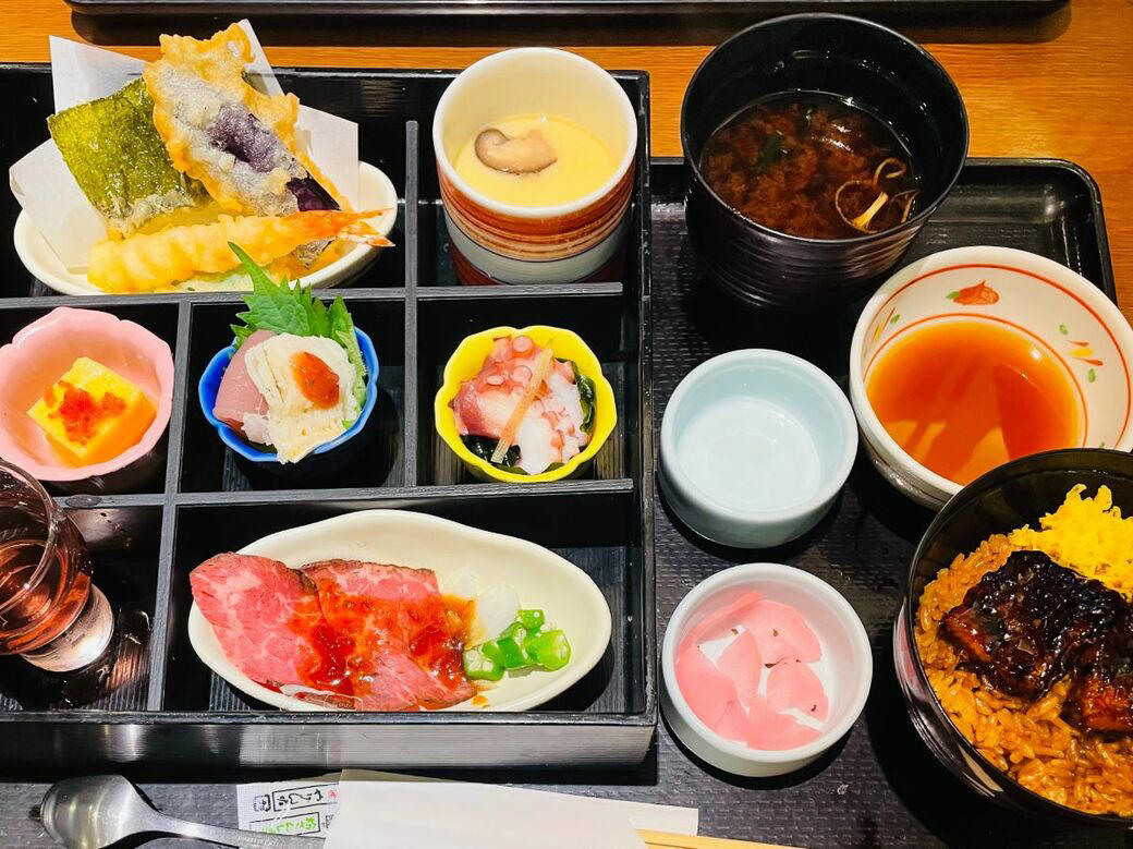 あえて「しゃぶしゃぶ」以外を選択, キッズドリンクは「さとキッズくらぶ会員」なら無料, 家族3人で夕食を食べる際の予算は？, スピードくじで「また来たくなる」仕掛け, 多様なニーズに応えられるシステムに脱帽