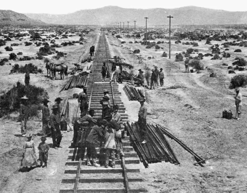 5. All hands on deck, 1864 1. The day the Transcontinental Railroad was officially completed in Colorado, August 15, 1870, 2. A Native American looking down on the newly completed section of the Transcontinental Railroad, 3. Celebrating the completion of the Transcontinental Railroad in Promontory Point, Utah, 1869, 4. Hopping on the handcar to get to work on the Transcontinental Railroad, 1860s, 5. All hands on deck, 1864, 6. Laborers laid an average of ten miles of track per day, 7. The Dale Creek Crossing, a wooden railroad, under construction during the building of the Transcontinental Railroad, 1868, 8. Heading to the tracks to witness the completion of the railroad, 1870, 9. The Jupiter train, which was one of the first locomotives on the Transcontinental Railroad, 1860s, 10. Workers had to cut through 1,000 miles of trees through the narrows of Weber Canyon, 1869, 11. Checking to see if there would be any rock slides onto the railroad, 12. The Central Pacific First Transcontinental Railroad, built from Sacramento, California, to Summit, Utah in 1865, 13. A railroad camp near Victory, 1869, 14. Would you trust this bridge on the Central Pacific side of the Transcontinental Railroad?, 15. Imagine all of the work that went into digging through that mountain