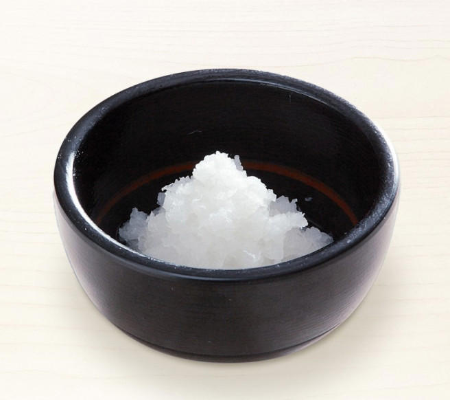 ・冷たくてホタテの旨味たっぷり！冷たーい旨塩うどん, ・彩鮮やか！とんでもない旨味の冷たーい海鮮旨塩うどん, ・一番人気！鬼おろし肉ぶっかけうどん, ・夏バテしててもするする入る！すだちおろしぶっかけうどん, ・いろいろ乗ったおかずがうれしい♡定番うどん弁当, ・みんな大好きえびが入った！えび天と定番おかずのうどん弁当, ・サクッとジューシー！かしわ天と定番おかずのうどん弁当, ・だしのうまみを味わって！かけうどん, ・間違いない組み合わせ☆とろ玉うどん, ・老若男女問わず愛される♡きつねうどん, ・最後の1滴まで味わいたい！カレーうどん, ・芋の甘さが幸せ♡さつまいも天, ・丸亀人気No.1！名物かしわ天, ・野菜嫌いな子どもにも☆野菜かき揚げ, ・テイクアウトしてあと一品やお弁当に◎ちくわ磯辺天, ・しみじみおいしい懐かしの味☆おむすび（梅）, ・うどんとの相性抜群！いなり, ・いろいろ乗せてオリジナル丼ができるかも！？白ごはん, ・健康志向の方にも☆大根おろし, ・ちょい足しして味変を楽しんで♪明太子, ・食欲がないときにも！とろろ, ・全メニューに合わせたい♡温泉玉子, ・隠れた主役！きつねあげ, ・最高のデザート、うどーなつもお持ち帰りできる♡, ・安心するおいしさのうどんスイーツ♡, ・新感覚のうどんスナック！シェイクぴっぴ 無限コンソメ味, ・モバイルオーダー, ■丸亀製麺のテイクアウト料金について, ■丸亀製麺のテイクアウトは全店舗でやってる？, ・公式アプリをダウンロードしてクーポンをゲットしよう, ・こまめにアプリをチェックして最新のお得情報を手に入れよう