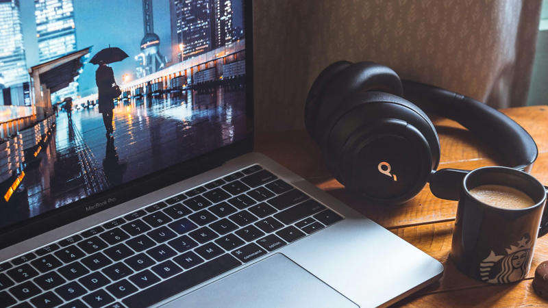 10. Soundcore Space One 1. Sony WH-1000XM6, 2. Anker Soundcore Space Q45 Wireless, 3. JBL Tour One M2, 4. Bose QC45, 5. Sony WH-1000XM4, 6. Sennheiser HD 800 S, 7. Anker Soundcore Life Q30 Wireless, 8. Insignia NS-HAWHP2, 9. Monolith by Monoprice M565C, 10. Soundcore Space One, 1. Beats Solo 3 Wireless, 2. Blue Lola, 3. Sony Extra Bass XB950BT, 4. Razer Kraken USB, 5. 2024 Apple AirPods Max, 6. Beats Studio Wireless, 7. Sennheiser Urbanite XL, 8. JBL Everest Elite 300, 9. Sonos Ace, 10. Dyson OnTrac