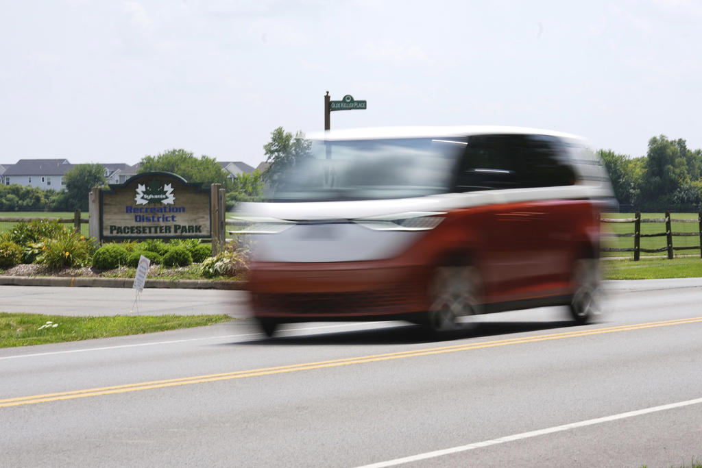 Drivers set the speed, Rethinking the need for speed, 80 is the new 55, A town's attempt at change