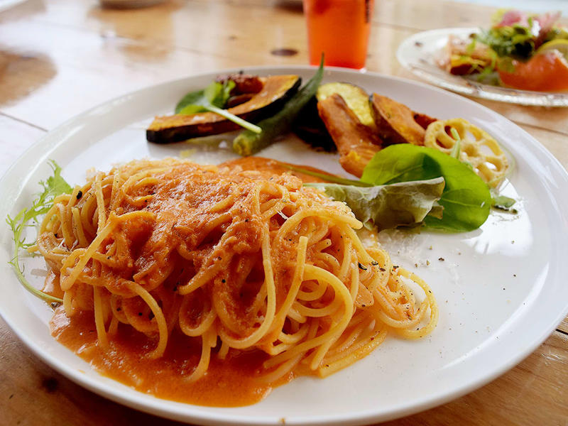 【人気No.1】「濃厚リコッタチーズのトマトソーススパゲティ」, 【変わり種】「カルボナーラLORO風」, 「平日限定ランチ」がお得！, メニュー(2025年8月7日時点)