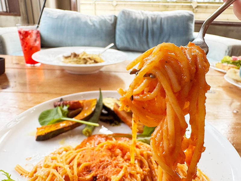 【人気No.1】「濃厚リコッタチーズのトマトソーススパゲティ」, 【変わり種】「カルボナーラLORO風」, 「平日限定ランチ」がお得！, メニュー(2025年8月7日時点)