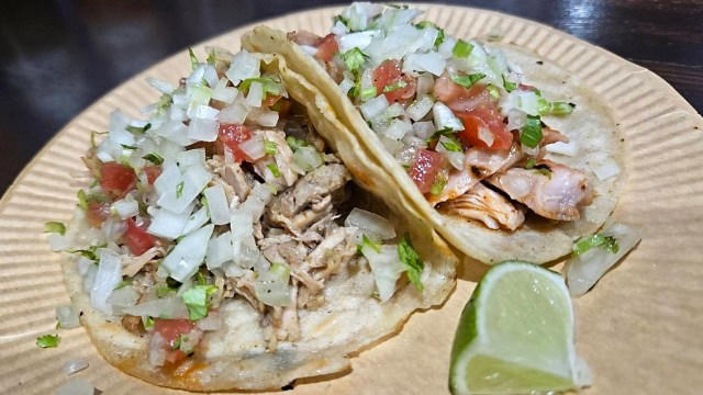 ・メキシコのホームパーティー！？, ・タコスと3種のホットソース, ・初体験の味わい, ・超リアルな家庭料理, ・今回ご紹介した飲食店の詳細データ