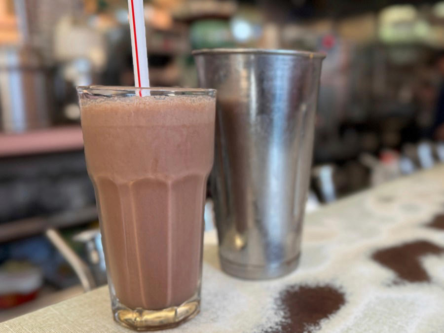 Milkshakes, Frosteds, Concretes, Ice cream sodas, Smoothies