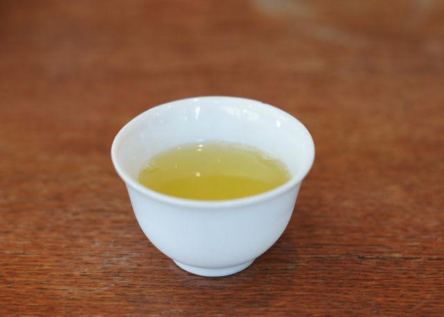 昭和8年創業・老舗のお茶の問屋さん【玉翠園（ぎょくすいえん）】, 毎日違う味が楽しめる、自家製【雪萌えパフェ】, まるで料亭の味【雪もみじ茶漬】, 本物の日本茶に癒される, 【お茶の玉翠園 本店】, 【プロフィール】くらしのつららさん／動画クリエーター
