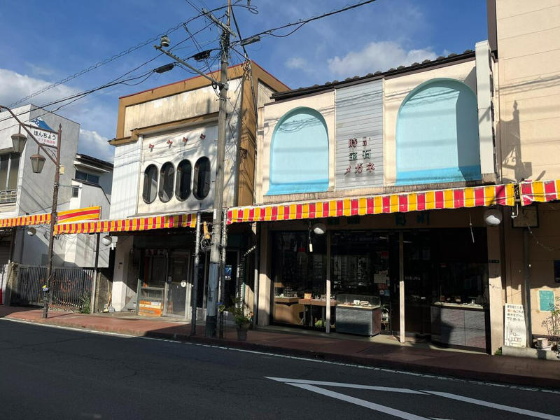 なぜ「吉田ルート」に外国人が殺到？, レトロ商店街として外国人に大人気, 迷惑行為が問題となった「河口湖町のローソン」の今, ドラマ『ホットスポット』が撮影された名所, 山梨県民にとっての「ふるさと」