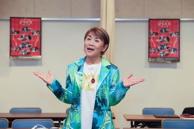 八方塞がりになった頃, 46歳で乳がんに, 「生かされている」実感, 60歳を超えてYouTubeや演芸ホールでの挑戦, 「死ね」と言ってきた先輩芸能人と再会し…