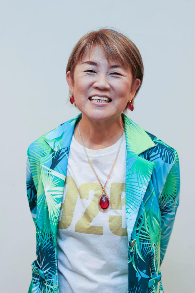 八方塞がりになった頃, 46歳で乳がんに, 「生かされている」実感, 60歳を超えてYouTubeや演芸ホールでの挑戦, 「死ね」と言ってきた先輩芸能人と再会し…