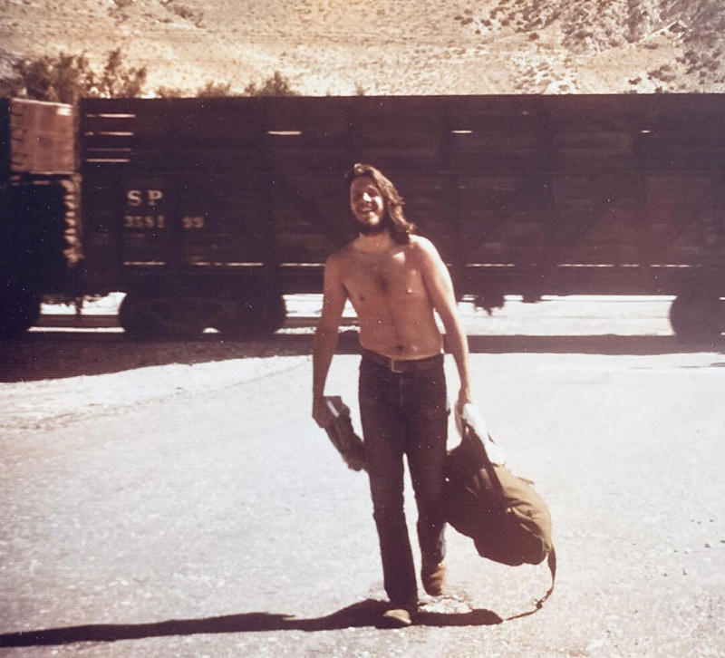 7. ‘My Dad, Hitchhiking From Michigan to California, 1973’ 1. Three Women Hitchhike Along Highway 1 in Big Sur, California, 1971, 2. Washington, D.C.-Bound Hitchhiker Seen on the New Jersey Turnpike, 1971, 3. ‘Make Sure To Smile and Not Look Like a Serial Killer’, 4. Fashion Shoot or Hitchhiker?, 5. ‘Two Women Hitchhiking in Toronto, Canada, 1974’, 6. Hippies Flash the Peace Sign as They Hitchhike, 1971, 7. ‘My Dad, Hitchhiking From Michigan to California, 1973’, 8. ‘My Mom Hitchhiking in California, 1972’, 9. A Hitchhiker Pictured With His Dog Tripper on Route 66, May 1972, 10. ‘My Dad Hitchhiking in Canada at 15 Years Old, 1974’, 11. Hitchhiking on Steroids: Boys Catch a Free Ride on the Back of a City Bus in New York City, 1970, 12. Ozzy Osbourne, aka the Prince of Darkness, Hitchhiking His Way Home, 1977, 13. ‘Hitchhiking in Boston, Massachusetts, Circa Early ’70s’, 14. Two Disheveled Hitchhikers Try Making Their Way to the Willie Nelson 4th of July Picnic Near Austin, Texas, 1980, 15. Paul McCartney of the Beatles Pretends to Hitchhike in Toronto, 1989, 16. A Man Hitchhikes By a Country Road, Circa 1972, 17. ‘My Cool Aunt Hitchhiking Through the Rockies in the ’70s’, 18. A 19-Year-Old Jim Carrey Shows His Unique Method of Hitchhiking, 1981, 19. ‘A Hitchhiker in Luxemburg, 1977’