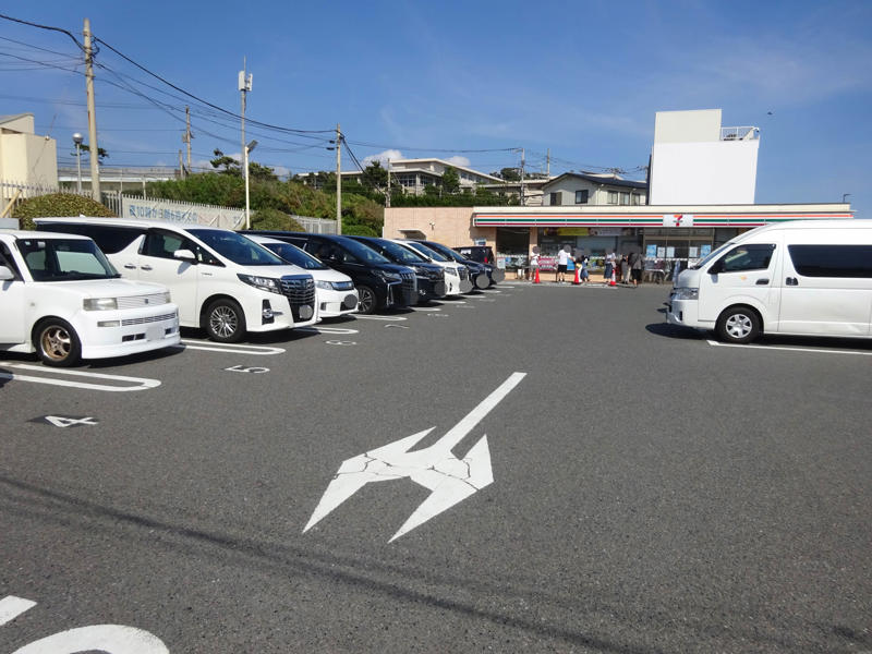アジア全土で人気沸騰の「聖地」で放置された大問題, 病院の敷地でやりたい放題, “白タク”運転手の巧妙で悪質な手口, 江ノ電はパンク状態…高校生の日常にも影響