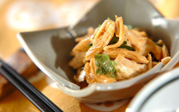 梅肉と大葉のささ身パン粉焼き, レンジささ身の春巻き, ささ身と大葉の梅肉和え, ささ身と大葉の甘辛マヨネーズ和え, 大葉のカラシ酢みそ和え, ツルツルささ身の中華和え
