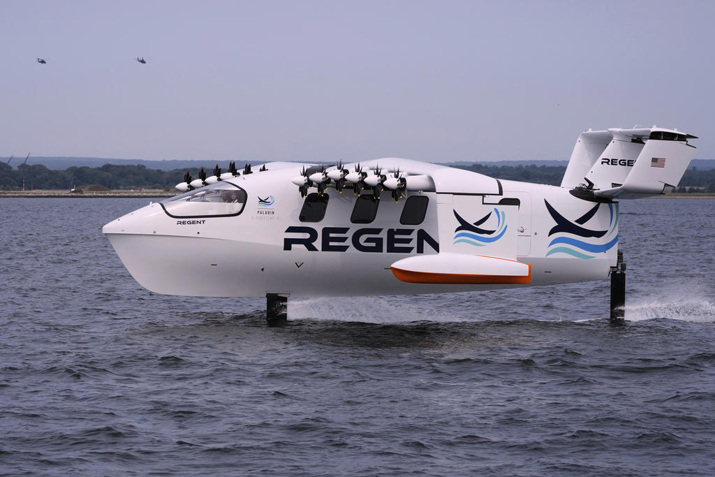 Who will ride a seaglider?, Taking flight but not an aircraft, Capitalizing on concerns over tensions with China, Floating past Interstate 95