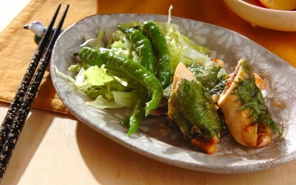 梅肉と大葉のささ身パン粉焼き, レンジささ身の春巻き, ささ身と大葉の梅肉和え, ささ身と大葉の甘辛マヨネーズ和え, 大葉のカラシ酢みそ和え, ツルツルささ身の中華和え