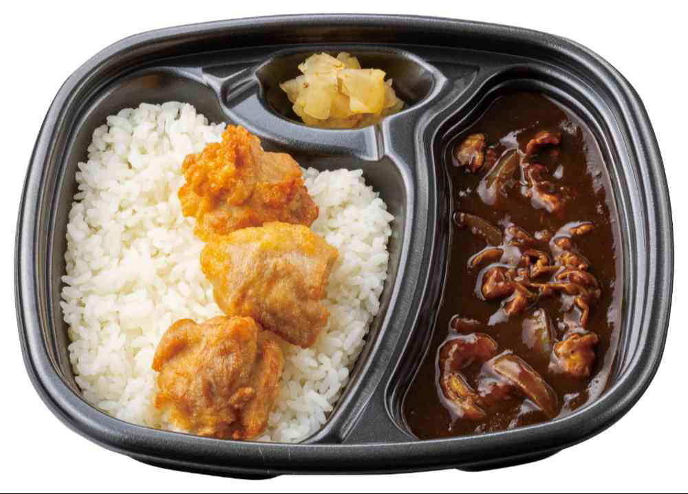 6種のスパイスと牛の旨味 夏のよくばり牛カレー, 6種のスパイスと牛の旨味 夏のよくばり牛カレー（チーズ）　, 6種のスパイスと牛の旨味 夏のよくばり牛カレー（から揚）, 6種のスパイスと牛の旨味 夏のよくばり牛カレー（ロースカツ）