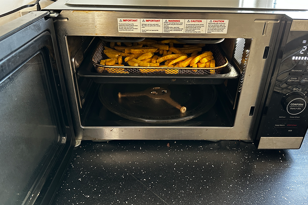 How I tested, Why you can trust IndyBest reviews, The best air fryers for 2025 are:, Daewoo actuate smart AI air fryer , Judge 4l air fryer , Ninja crispi air fryer, Salter duowave two-in-one air fryer and microwave, 26l , Cosori dual blaze twinfry air fryer, Cusinart airtwin XXL dual-zone air fryer , Dualit 5.5l air fryer , Zwilling 4l air fryer , Panasonic air fryer, NF-CC600, Ninja 15-in-1 foodi max air fryer , Your air fryer questions answered, What is the best air fryer? 