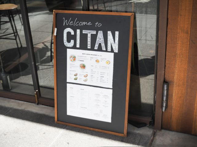 「BERTH COFFEE」という店名にこめられた願い, あっという間に満席に！大人気のコーヒースタンド, まるで海外？海外旅行気分を味わえる空間, 身体喜ぶ、野菜たっぷりモーニングプレート, こだわりのコーヒーとアメニティも購入可能