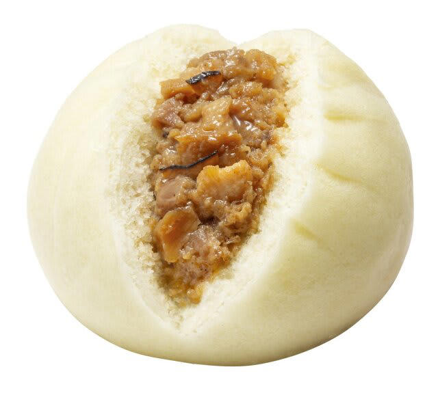 「ファミマの中華まん」は夏の温活にもってこい！, ①『旨辛チーズタッカルビまん』, ②じゅわっとジューシー本格肉まん, ③のび～るチーズの濃厚ピザまん, ④こしあんまん（ごま風味）