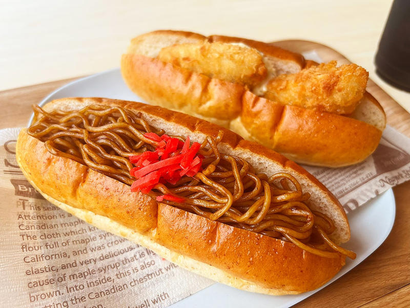 『ストックバスターズカフェ』とは, 【シンプルイズベスト】「タマゴサラダ」と「あんバター」, 【ボリューム満点】「フィッシュフライ」と「焼きそば」, 【食後にソフトクリーム】「バニラ｣と「雪室コーヒー」, メニュー(2025年7月25日時点)