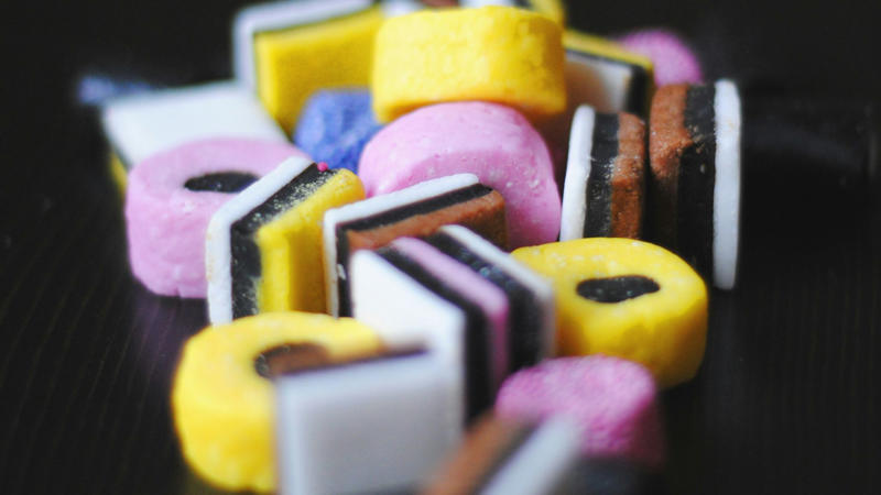Which Side Of The Pond Has The Better Snacks? 1. Monster Munch, 2. McVitie's Chocolate Digestives, 3. Jaffa Cakes, 4. Jammie Dodgers, 5. Crawford's Custard Creams, 6. Walker's Crisps, 7. Hobnobs, 8. Liquorice Allsorts, 9. Twiglets, 10. Mr. Kipling Cherry Bakewells, 1. Doritos, 2. Reese's Peanut Butter Cups, 3. Crunchy Cheetos, 4. Ritz Bits Peanut Butter Sandwiches, 5. Lay's Potato Chips, 6. Oreos, 7. Chips Ahoy! Chocolate Chip Cookies, 8. Honey Maid Graham Crackers, 9. Jack Link’s Original Beef Jerky, 10. M&M's