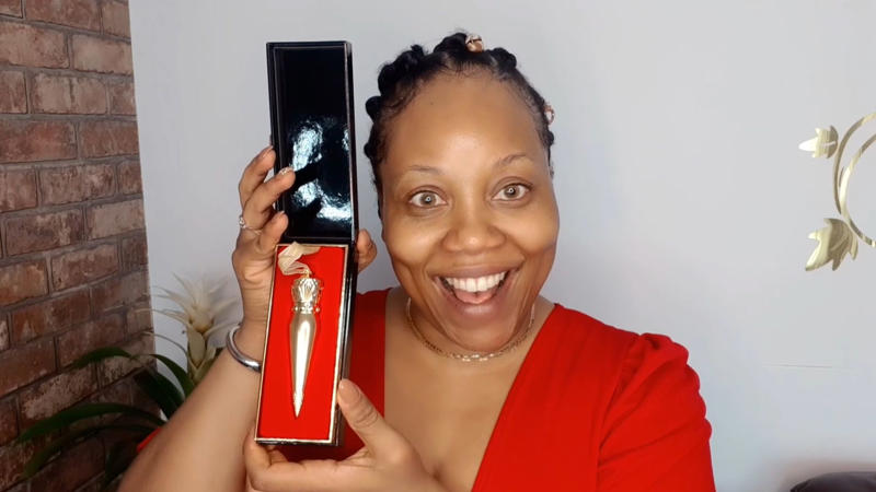 1. La Prairie’s Skin Caviar Powder Foundation SPF 15: Approx. US5, 2. YSL Beauty’s Couture Clutch Eyeshadow Palette (Desert Nude): US5.00, 3. Gucci’s Beauté Des Yeux Gorgeous Flora Eyeshadow Palette: US4, 4. Pat McGrath Labs’ Mothership I: Subliminal Palette: US8.00, 5. Clé De Peau Beauté’s Eye Colour Quad (Limited Edition): Approx. US0, 6. Christian Louboutin Beauty’s Velvet Matte Lip Color: US5, 7. Tom Ford Beauty’s Eye Color Quad Crème: US.00, 8. Westman Atelier’s Eye Pods Eye Shadow Palette (Les Jours): Approx. US, 9. Prada Beauty’s Prada Eyeshadow Palette (Limited Edition): Approx. US, 10. Hermès Beauty’s Rouge Hermès Silky Lipstick Shine: Approx. US, 11. Guerlain’s ROUGE G, THE CUSTOMIZABLE ULTRA-CARE LIPSTICK: US, 12. Chanel Makeup’s Les Beiges Healthy Glow Palette: Approx. US, 13. Charlotte Tilbury’s Beautyverse Love Palette (9‑Shade Palette): US.00, 14. Dior Beauty’s Diorshow 5 Couleurs Couture Eyeshadow Palette: US.00, 15. Sisley‑Paris’ Les Phyto‑Ombres Single Eyeshadow: US, 16. Valentino Makeup’s Very Valentino Lipstick (Special Edition): Approx. US, 17. Armani Beauty’s Eye Tint Longwear Liquid Eyeshadow: US, 18. Charlotte Tilbury’s Matte Revolution Lipstick “Pillow Talk”: US, 19. Estée Lauder’s Pure Color Envy Luxe Eyeshadow Quad: Approx. US.00, 20. Victoria Beckham Beauty’s EyeWear Eyeshadow Stick: Approx. US