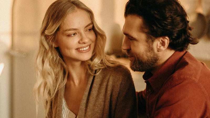 1. Have Fun With It 1. Have Fun With It, 2. It’s About Compatibility, 3. Don’t Rush to Reject, 4. People Tell You Who They Are, 5. Kindness is Contagious, 6. Self-Confidence, 7. Mutual Interest, 8. Making Time, 9. Notice Their Effort, 10. Dating Shouldn’t Be The End All, 11. Don’t Fear Rejection, 12. Take it Slow, 13. Set Your Boundaries, 14. Let People In, 15. Learn to Walk Away, 16. Be Yourself, 17. Too Many Doubts, 18. The Friendship Test, 19. Too Many Chances, 20. Value Other Relationships As Well