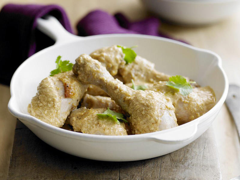 Make butter chicken roti pies in your pie maker , Slow-cooker butter chicken , Butter chicken puff pastry hand pies , Slow cooker butter chicken , Butter chicken in your pressure cooker , Butter chicken with spinach and mustard seeds , Zingy butter chicken curry , Butter chicken drumsticks
