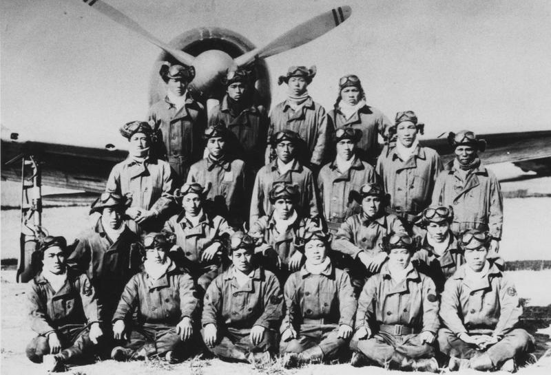 歴戦の戦闘機搭乗員, 「二度目の原爆は落とさせない」, 「なんだあれは？まさか広島に落ちたのと同じ…」, 原爆投下直後の長崎上空を初めて飛んだ日本海軍の搭乗員, 「腕の皮がズルズルと剥ける」被爆地の地獄絵図