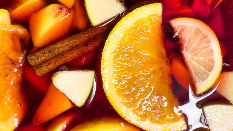 Not Prioritizing Using Fresh Fruit, Using Super Expensive Wine, Not Being Choosy When Deciding What Ingredients To Add, Serving The Sangria Right After You're Done Mixing It, Assuming You Can Only Use Red Wine, Including Too Much Or Too Little Brandy In The Recipe, Using Room-Temperature Ingredients And Adding Ice, Incorporating Too Much Sweetness Into The Recipe, Forgetting To Add An Acidic Element To The Beverage, Using Sugar Instead Of Simple Syrup