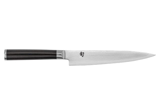 Pro-Approved Tomato Tools at Amazon, Mercer Culinary 5-Inch Tomato Knife , Victorinox 4.3-Inch Tomato Knife , Shun Classic 6-Inch Utility Knife , OXO Good Grips Mandoline Slicer , Cotton Craft Kitchen Towels, Set of 12, OXO Good Grips GreenSaver Produce Keeper, Rubbermaid FreshWorks Saver 