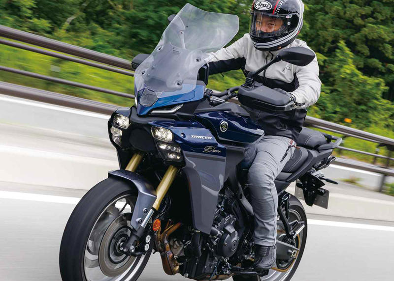 ヤマハ「トレーサー9GT+ Y-AMT ABS」インプレ（小川 勤）, ヤマハ「トレーサー9GT+ Y-AMT ABS」カラー・人気投票, ヤマハ「トレーサー9GT+ Y-AMT ABS」ライディングポジション・足つき性, ヤマハ「トレーサー9GT+ Y-AMT ABS」各部装備・ディテール解説, ヤマハ「トレーサー9GT+ Y-AMT ABS」主なスペック・燃費・製造国・価格, ヤマハ「トレーサー9GT+ Y-AMT ABS」関連のおすすめ記事