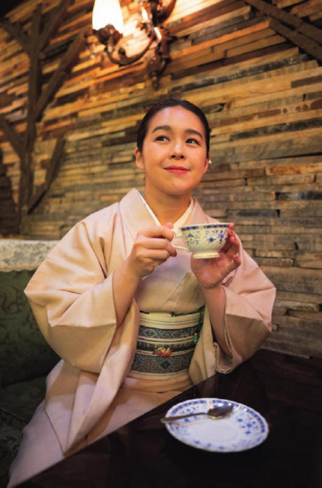 代々たゆまぬ手仕事で旨さを伝える西洋料理店, 心もお腹もときめく端正なカツレツ, 憩いの喫茶、気が利く手土産, 「上野はひとりでも楽しくおいしい町です」