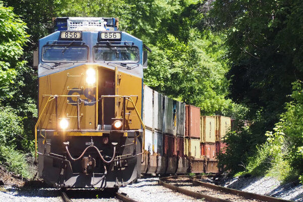 全米鉄道史上イチの大型合併に, 貨物ウハウハ、旅客は赤字, 貨物が強い「日本と真逆の構造」, さらに大型統合が続く可能性も