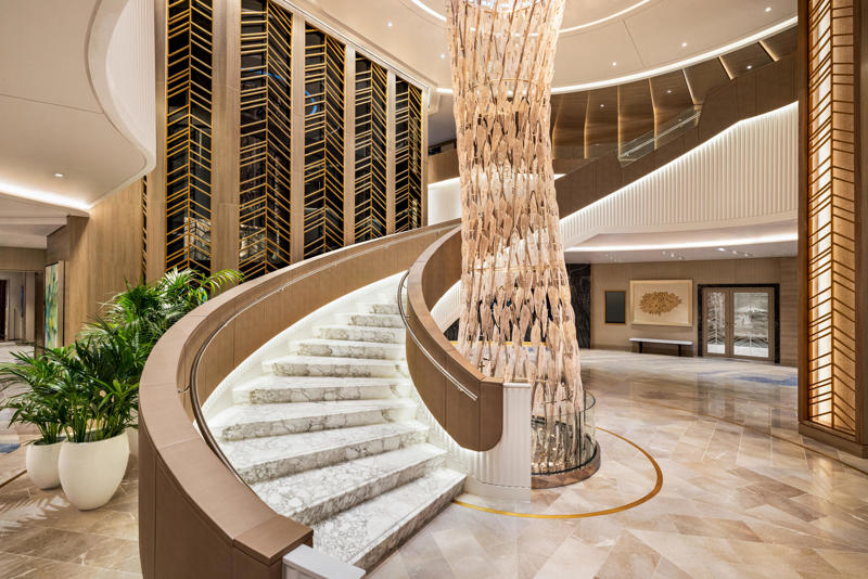 What is it like aboard the Oceania Allura?, Oceania's dining options, What's new on the Oceania Allura?, Where will the Oceania Allura sail?, How much are the sailings?