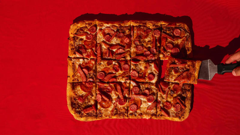 1. Rectangle Pizza 1. Rectangle Pizza, 2. Tater Tots, 3. Chocolate Milk Cartons, 4. Sloppy Joes, 5. Jell-O Cubes, 6. Corn Dogs, 7. Mashed Potatoes With Gravy, 8. Mac And Cheese, 9. Nachos, 10. Dinner Rolls, 11. Ice Cream Sandwiches, 12. Rainbow Sherbet, 13. Salad With Ranch Dressing, 14. Spaghetti, 15. Fish Sticks, 16. Chicken-Fried Steak, 17. Pigs In A Blanket, 18. Green Beans, 19. Half A Red Delicious Apple, 20. Chicken Nuggets