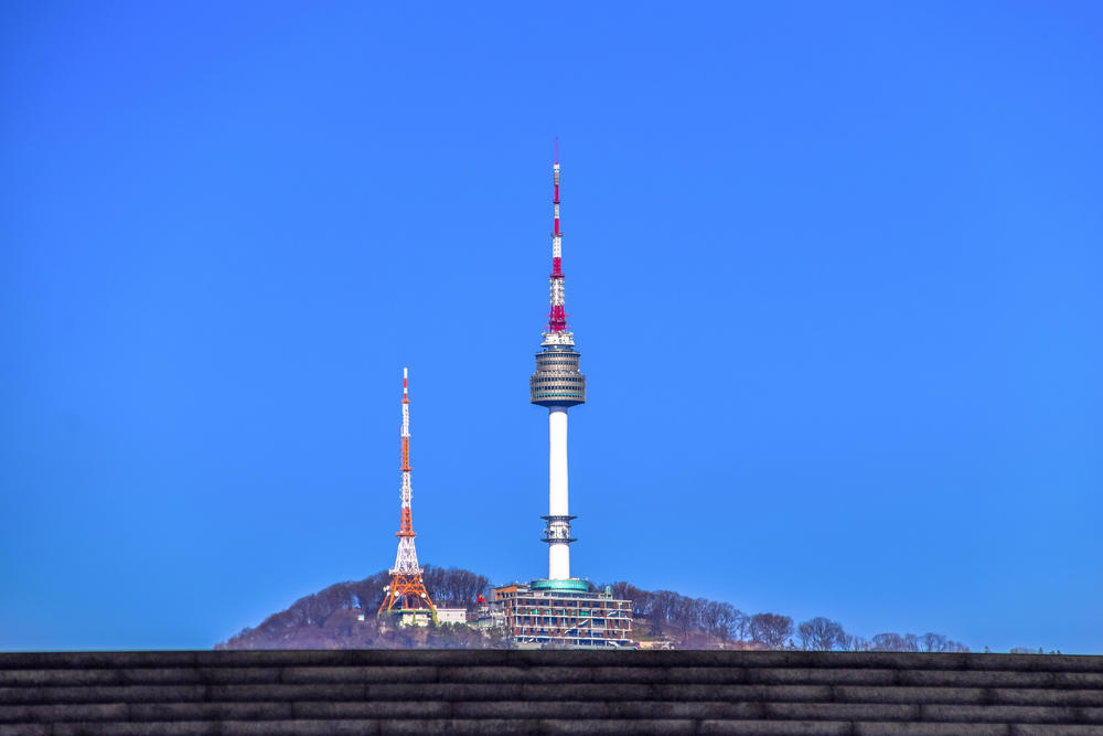 Namsan Tower Namsan Tower, Bukchon Hanok Village, Gyeongbokgung Palace, Gwanghwamun Square, Lotte World, Dongdaemun Design Plaza, Itaewon District, Yonsei University, Han River Parks, Cheonggyecheon Stream, Deoksugung Palace Stonewall Walkway, Seoul Fortress Wall, COEX Aquarium, Coffee Prince Café, Dal.komm Coffee, Seoul's Drama Legacy Lives On