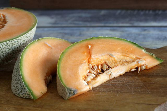 Meet the Farmers, The Best Way to Choose the Sweetest Cantaloupe, According to Farmers, Other Signs of a High-Quality Melon, What to Avoid When Selecting a Cantaloupe, How to Enjoy Cantaloupe, Farmer-Style