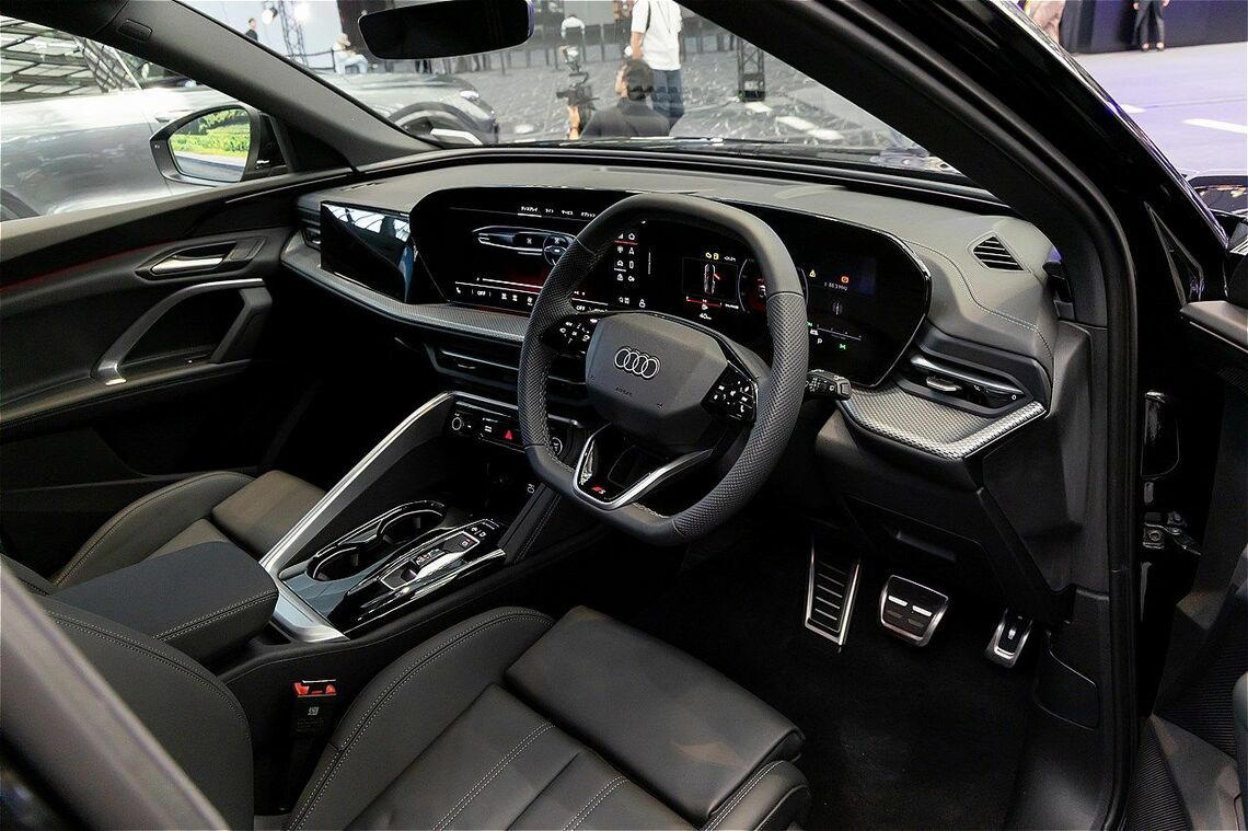Q5の歴史と新型のラインナップ, マイルドハイブリッドながらEV走行を実現, スタート価格は760万円から, 新型Q5シリーズ投入でどうなるのか