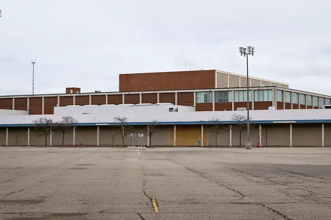 1. Valley View Center – Dallas, Texas, 2. Northland Center – Southfield, Michigan, 3. Valley View Center – Aurora, Ohio, 4. Golden Hills Mall – Golden, Colorado, 5. Eastland Mall – Harper Woods, Michigan, 6. Forest Park Mall – St. Louis, Missouri, 7. Southwyck Mall – Toledo, Ohio, 8. New Orleans Centre – New Orleans, Louisiana, 9. Rolling Acres Mall – Akron, Ohio, 10. Metro Center Mall – Phoenix, Arizona, 11. Northlake Mall – Atlanta, Georgia, 12. Cascade Mall – Burlington, Washington