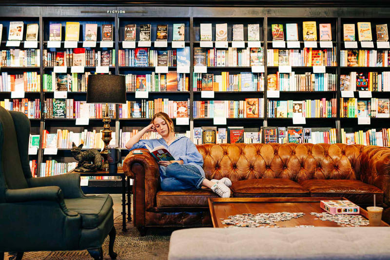 South Main Book Company, Tombolo Books , Faulkner House Books, The Lynx Books, Buxton Books, Charis Books & More, Fabled Bookshop & Cafe