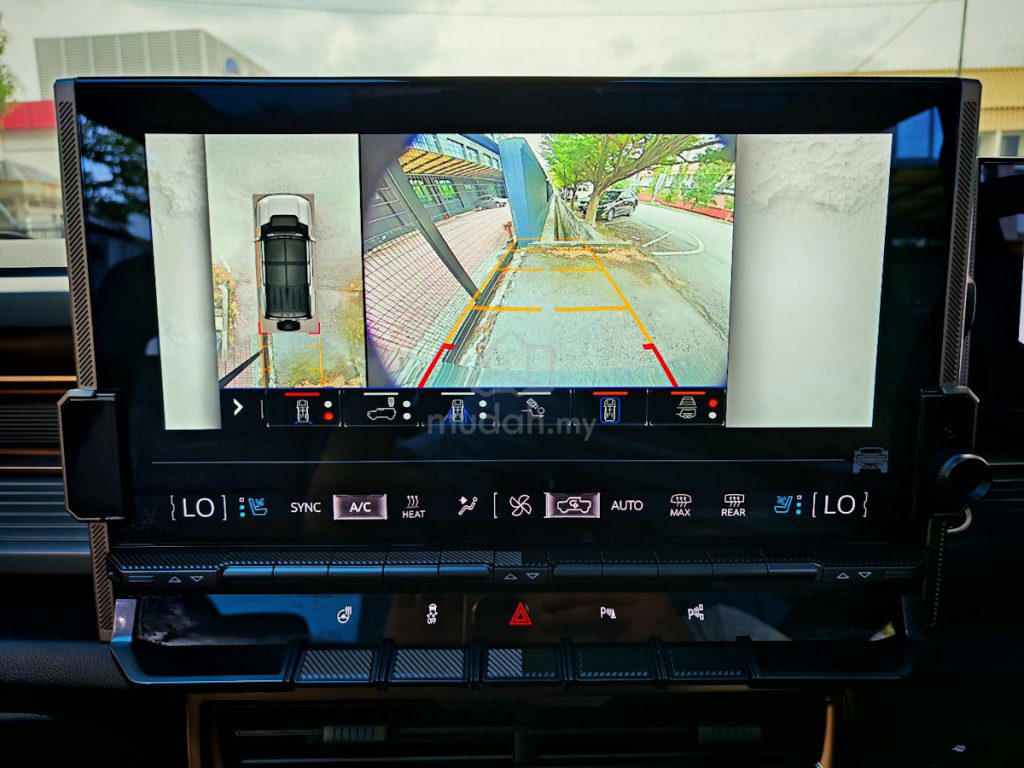 Is this Hummer EV really in Malaysia?, Hummer EV SUV with RHD setup? Are you sure?, There is a typo in the specs, Will charging a Hummer EV in Malaysia be an issue?